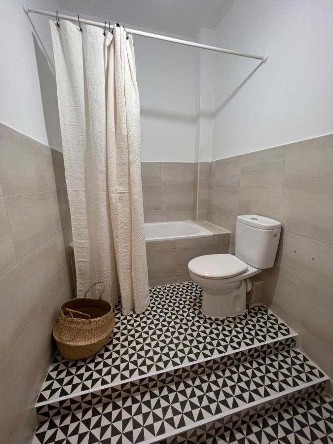Urban Rooms Fuencarral Μαδρίτη Εξωτερικό φωτογραφία