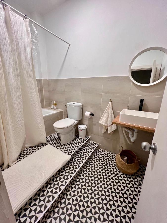 Urban Rooms Fuencarral Μαδρίτη Εξωτερικό φωτογραφία